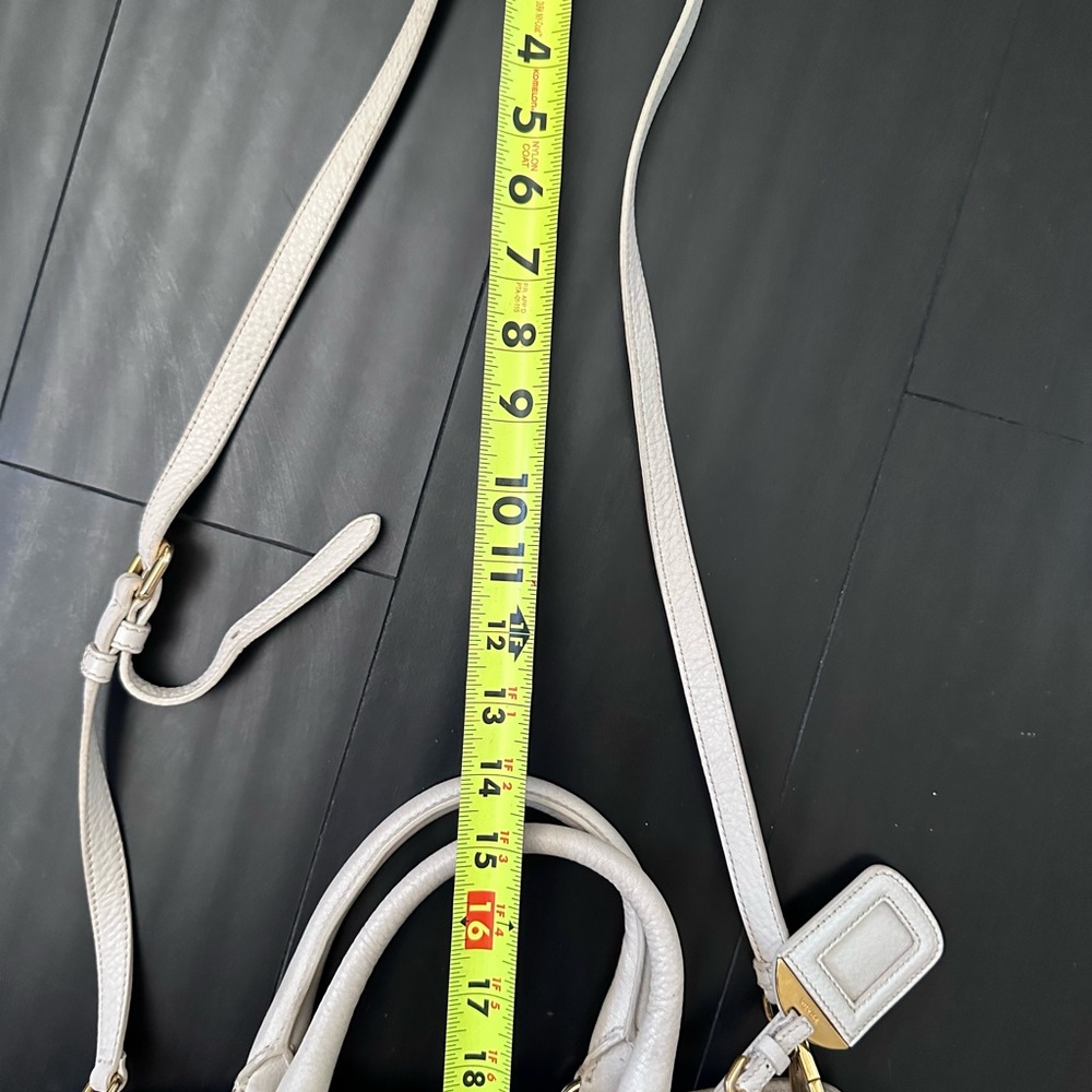 Prada pebbled leather off white cream handbag - Picture 4 of 15